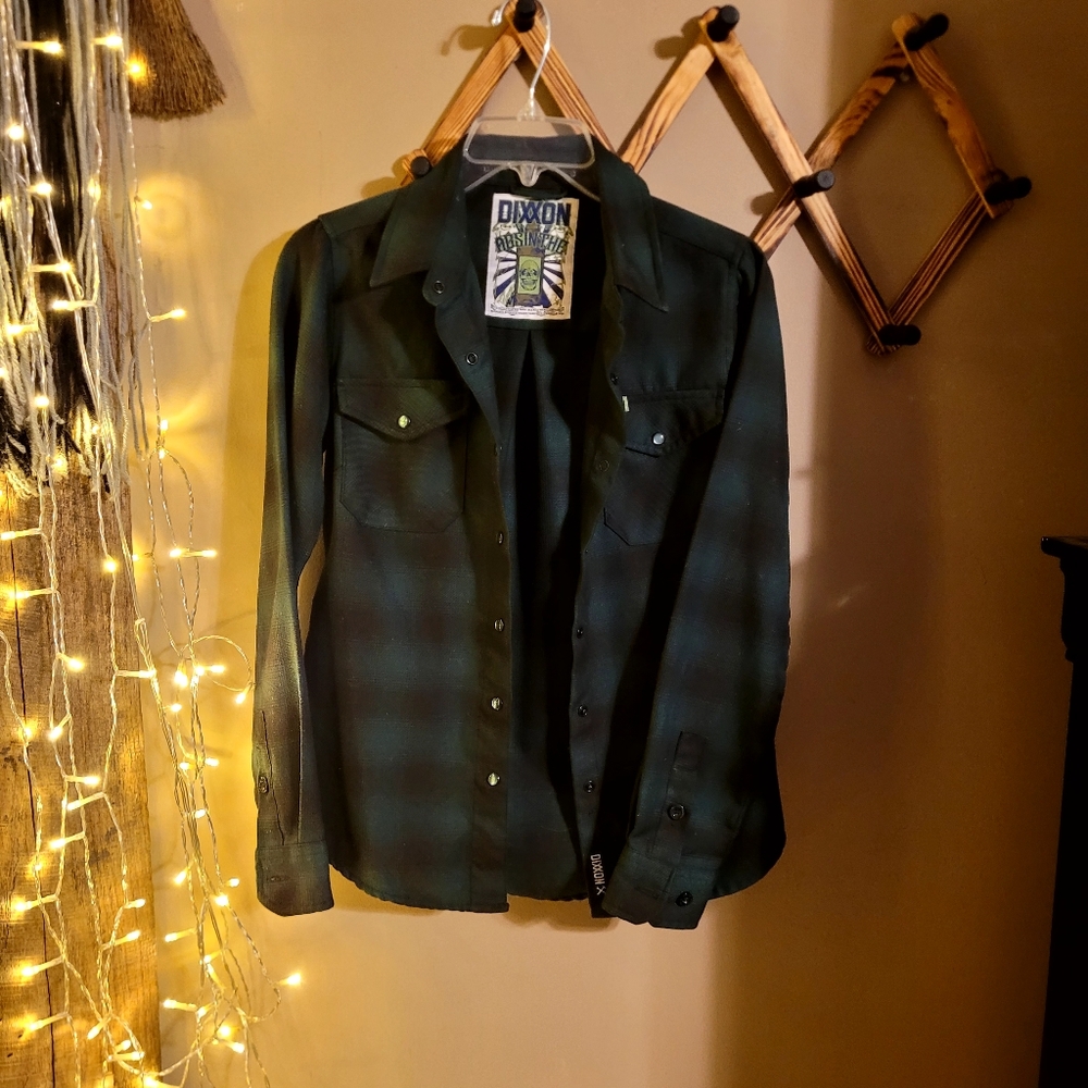 Dixxon Green Plaid Button-Up Shirt Size SMALL